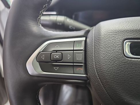 Used 2022 Jeep Compass High Altitude image 16