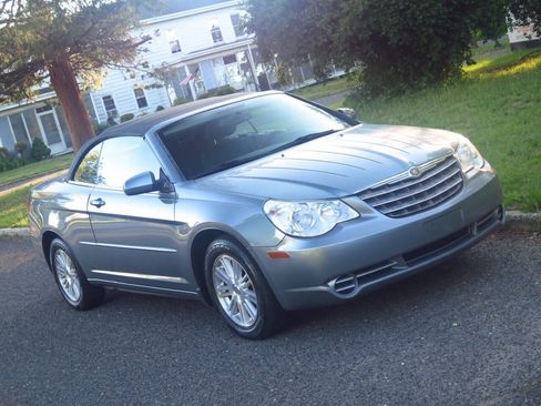 Used 2008 Chrysler Sebring Touring FWD image 22