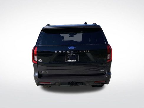 New 2025 Ford Expedition Max Active image 16