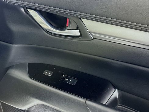 Used 2025 MAZDA CX-5 AWD 2.5 S w/ Preferred Package image 29