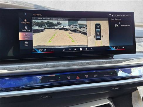 Certified 2024 BMW i7 eDrive50 w/ M Sport Package RWD image 14