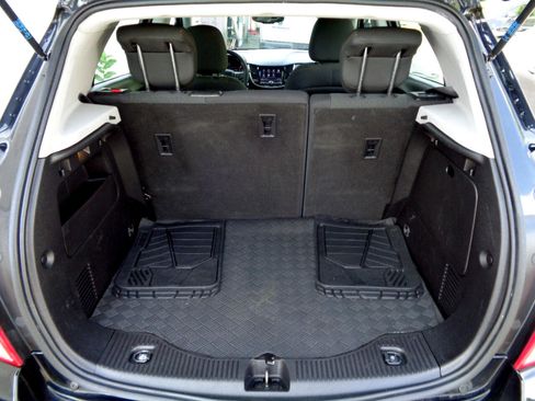 Used 2018 Chevrolet Trax LS image 21