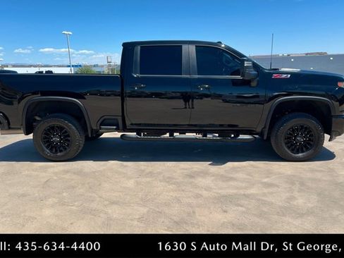 Used 2021 Chevrolet Silverado 3500 LTZ w/ LTZ Plus Package AWD/4WD image 6