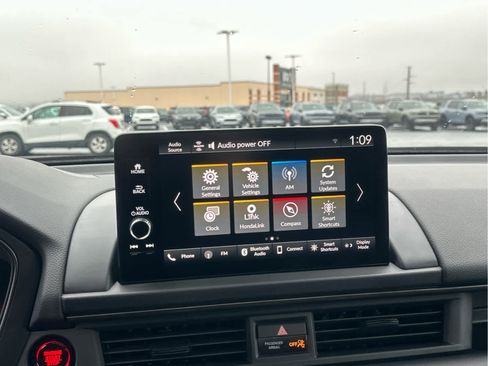 New 2025 Honda Pilot TrailSport image 31