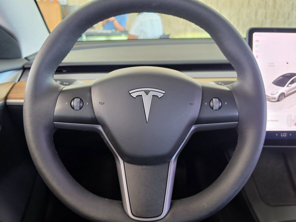 Used 2023 Tesla Model 3 Standard Range RWD image 25