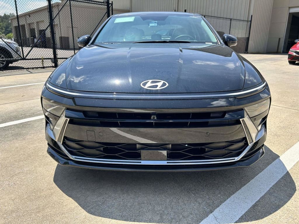 New 2026 Hyundai Sonata Limited FWD image 8