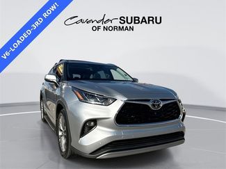 Used 2021 Toyota Highlander Platinum video 1