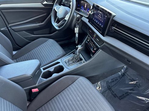Used 2025 Volkswagen Jetta S FWD image 16