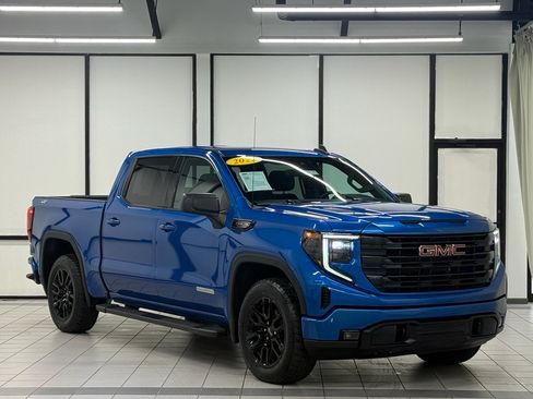Used 2022 GMC Sierra 1500 Elevation AWD/4WD image 1