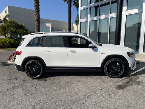 New 2026 Mercedes-Benz GLB 35 AMG 4MATIC image 8