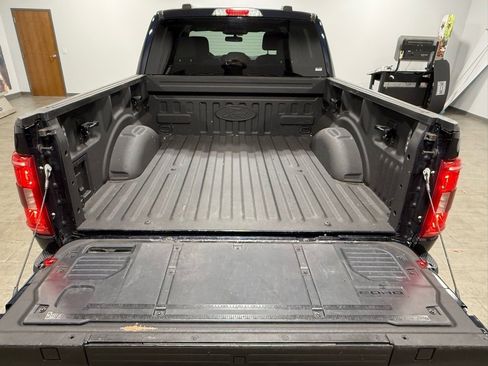 Certified 2022 Ford F150 XLT w/ Equipment Group 302A High image 16