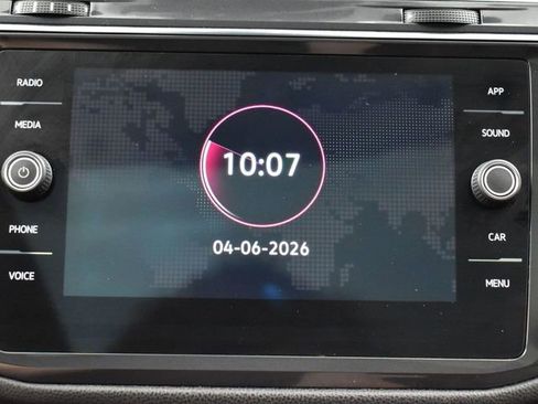 Used 2023 Volkswagen Tiguan SE R-Line image 20