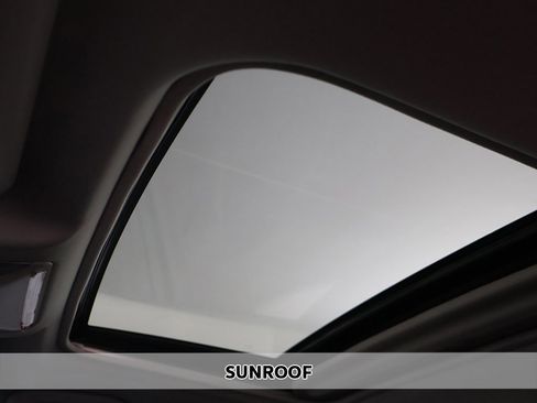 Used 2024 Toyota RAV4 XLE w/ Convenience Package image 3