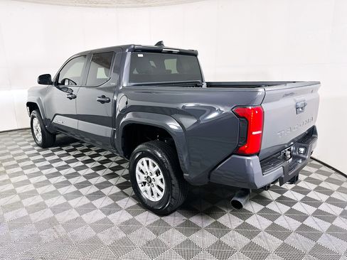 Used 2024 Toyota Tacoma SR5 image 5