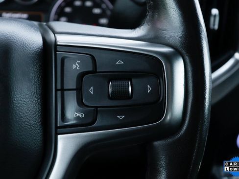 Used 2020 Chevrolet Silverado 1500 LT w/ Convenience Package AWD/4WD image 25