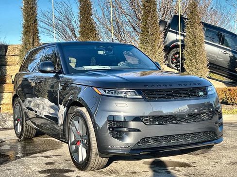 Used 2025 Land Rover Range Rover Sport Dynamic SE image 7