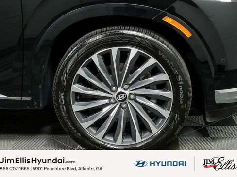 Used 2024 Hyundai Palisade Calligraphy image 41