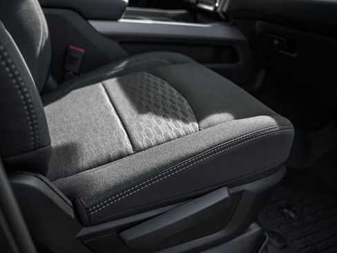 New 2026 RAM 2500 Big Horn image 36