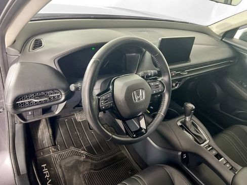 Used 2023 Honda HR-V EX-L image 9