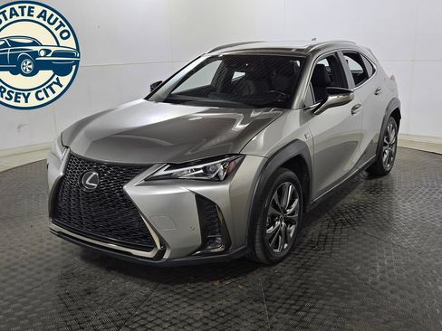 Used 2021 Lexus UX 200 F Sport w/ Accessory Package (Z1) FWD image 3