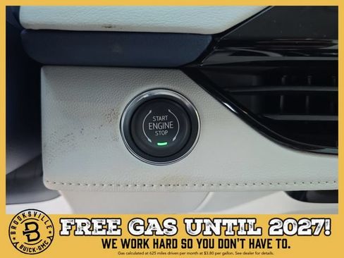 New 2026 Buick Enclave Avenir w/ Super Cruise Package FWD image 29