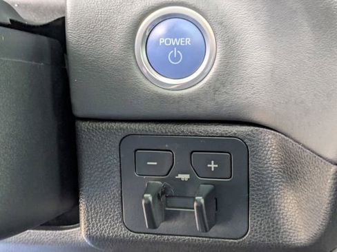 Certified 2024 Toyota Sequoia Platinum image 19