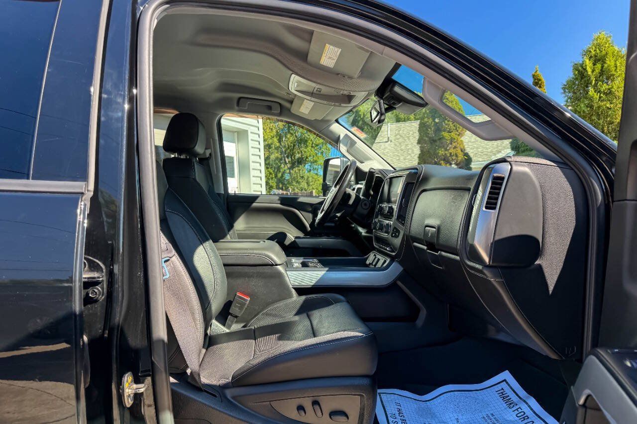 Used 2019 Chevrolet Silverado 2500 LTZ w/ Duramax Plus Package AWD/4WD image 16