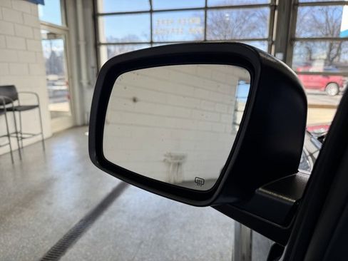 Used 2016 Dodge Journey SE w/ Flexible Seating Group image 24