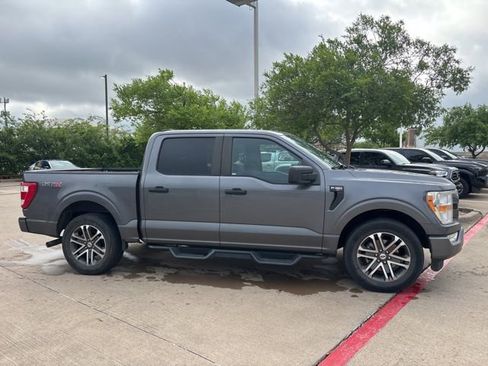 Used 2021 Ford F150 XL w/ STX Appearance Package image 4