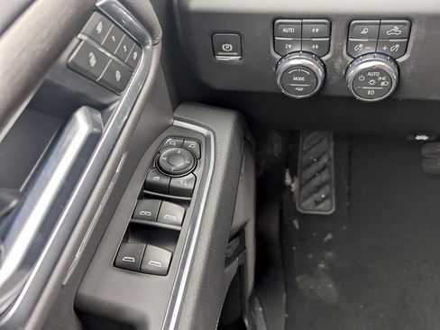 New 2026 GMC Sierra 1500 Denali w/ Technology Package AWD/4WD image 24