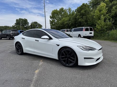 Used 2021 Tesla Model S Plaid AWD/4WD image 2