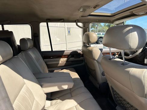 Used 1996 Lexus LX 450 4WD image 16