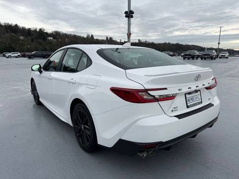 Certified 2025 Toyota Camry SE image 12
