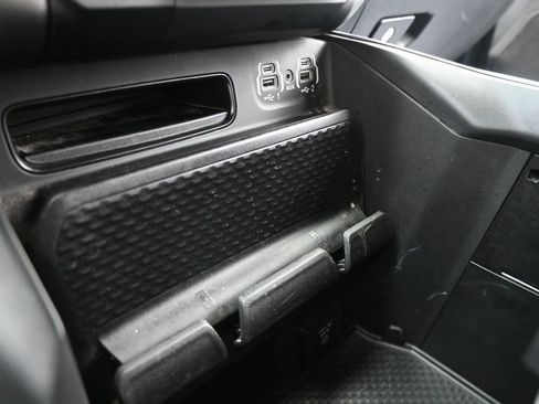 Used 2022 RAM 1500 Big Horn AWD/4WD image 26