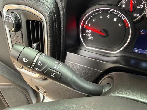 Used 2021 Chevrolet Silverado 1500 LT Trail Boss w/ Bed Protection Package AWD/4WD image 21