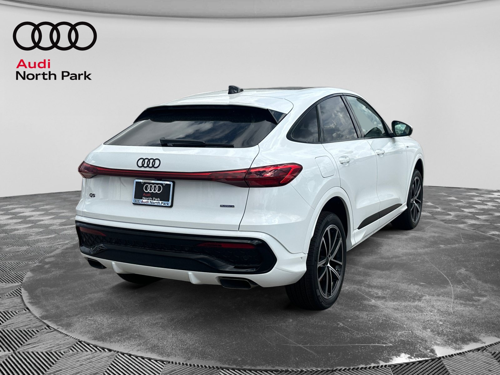 New 2026 Audi Q5 Premium Plus AWD/4WD image 5