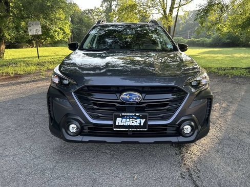 Certified 2024 Subaru Outback Onyx Edition XT AWD/4WD image 3