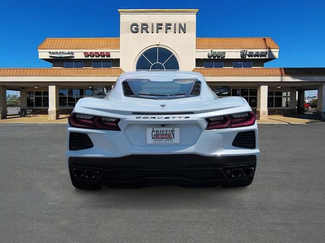 Used 2021 Chevrolet Corvette Stingray Coupe w/ 1LT RWD image 5