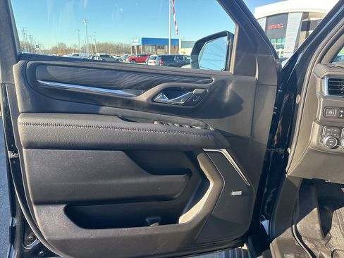 Used 2023 GMC Yukon Denali image 31