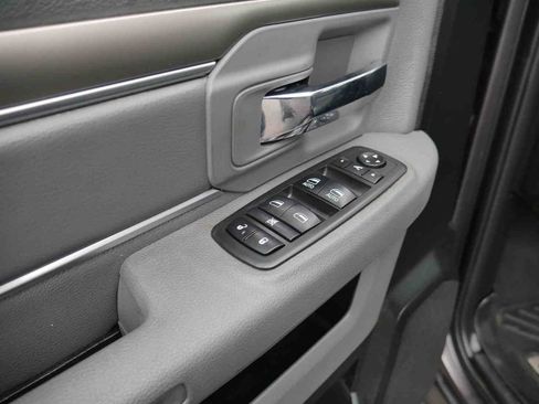 Used 2019 RAM 1500 Big Horn image 31