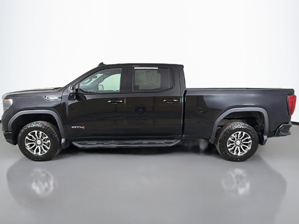Used 2022 GMC Sierra 1500 AT4 w/ Technology Package AWD/4WD image 15
