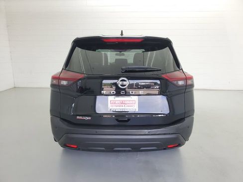 Used 2021 Nissan Rogue S image 6