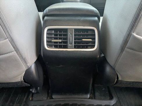 Used 2015 Honda CR-V EX-L image 16