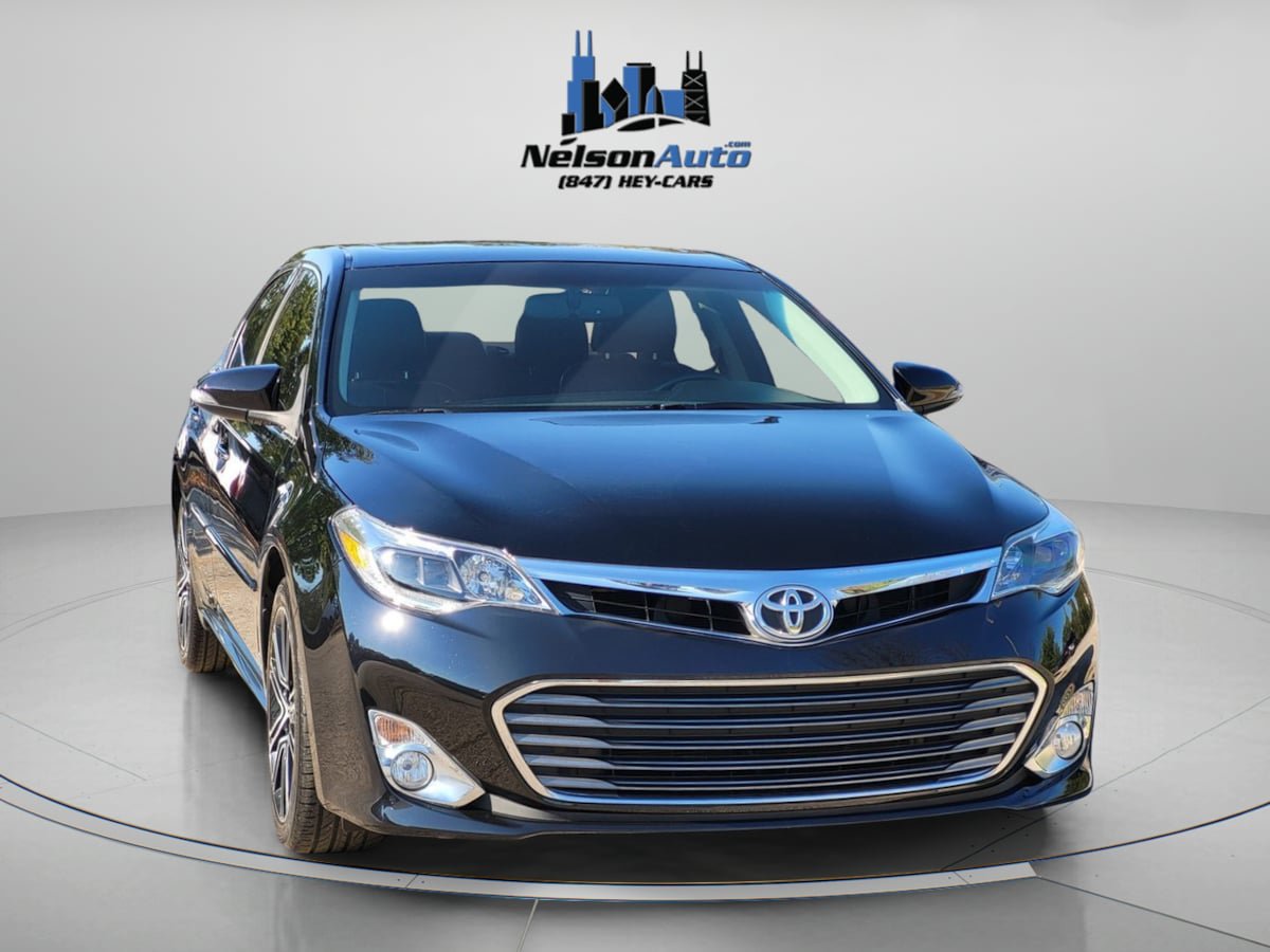 Used 2015 Toyota Avalon XLE Touring Sport Edition FWD image 2