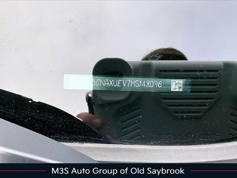 Used 2021 Chevrolet Equinox LT image 19