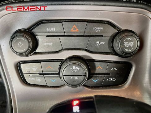 Used 2023 Dodge Challenger SXT RWD image 20
