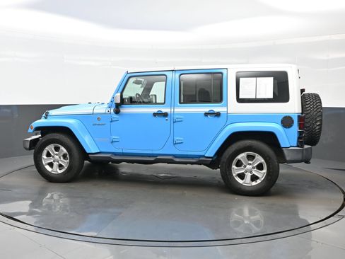 Used 2017 Jeep Wrangler Unlimited Sahara w/ Quick Order Package 24E Chief AWD/4WD image 4