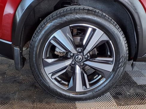 Used 2021 Nissan Rogue SL w/ Premium Package image 9