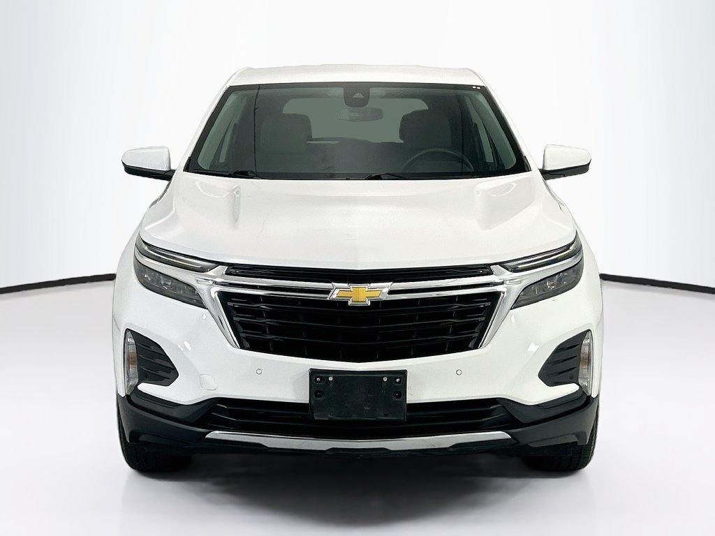 Used 2024 Chevrolet Equinox LT AWD/4WD image 2