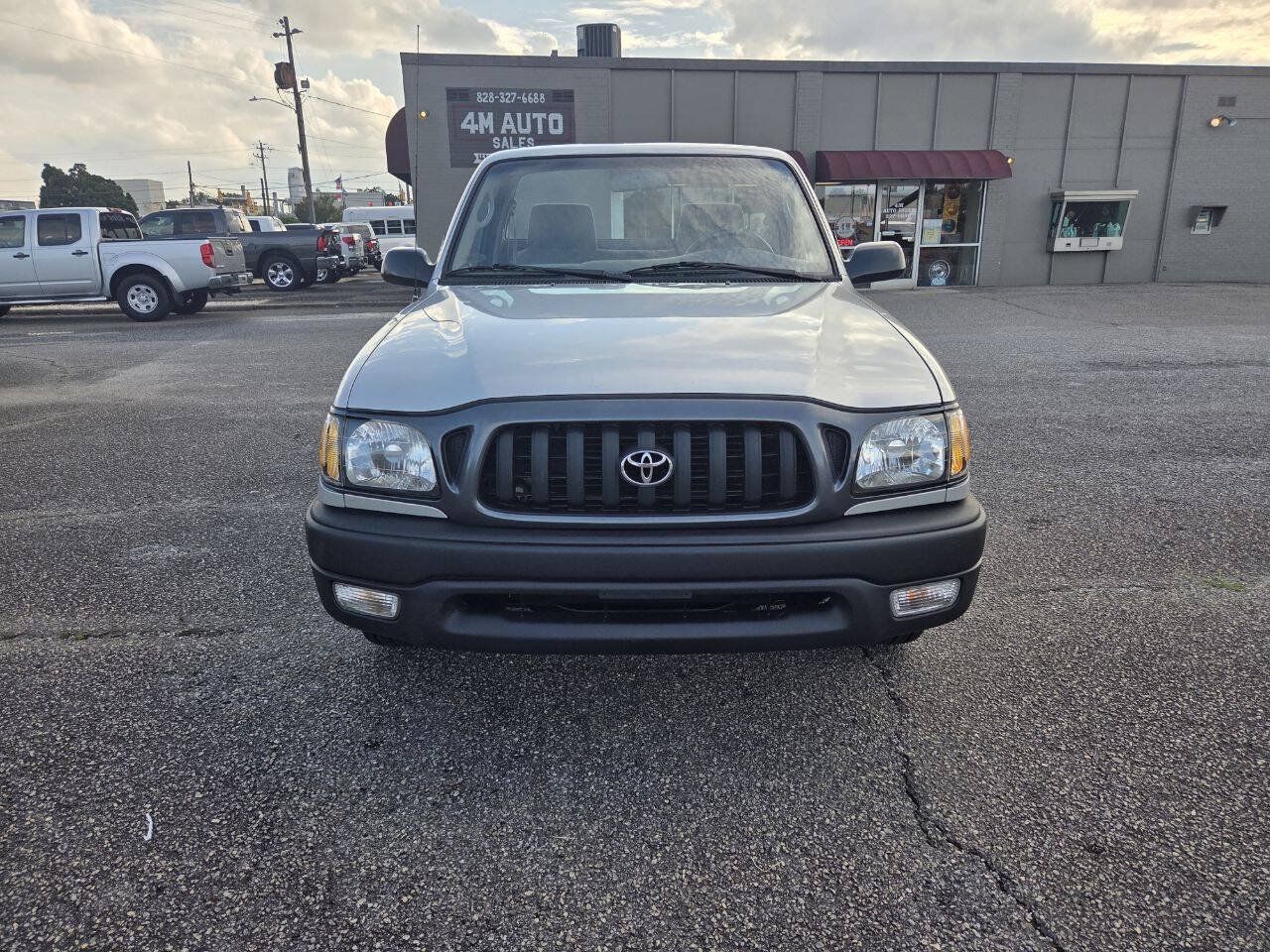 Used 2003 Toyota Tacoma 2WD Regular Cab w/ Enhancement Pkg image 3